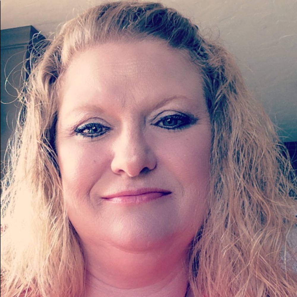 Meet your Posher, Gail